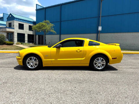 2006 Ford Mustang GT Deluxe