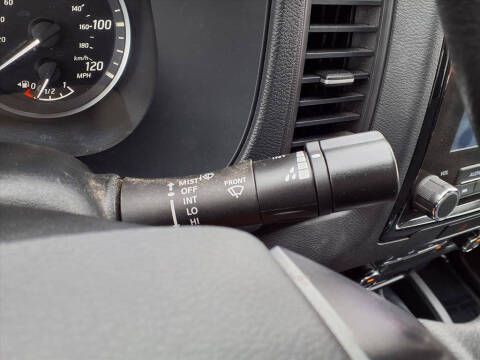 2022 Nissan Frontier S