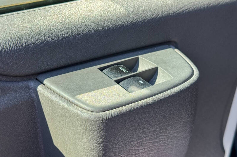 2018 Chevrolet Express LS 2500