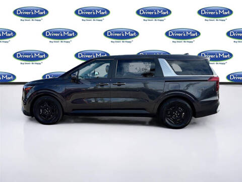 2025 Kia Carnival LXS