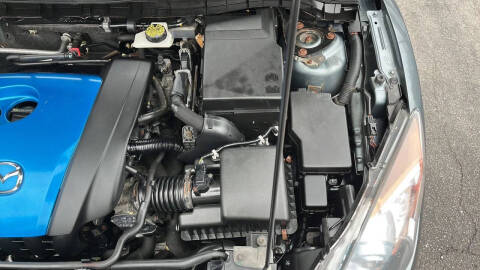 2013 Mazda MAZDA3 i Touring