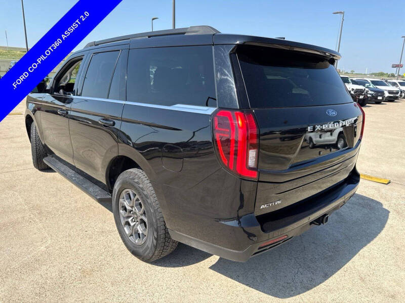 2025 Ford Expedition Active