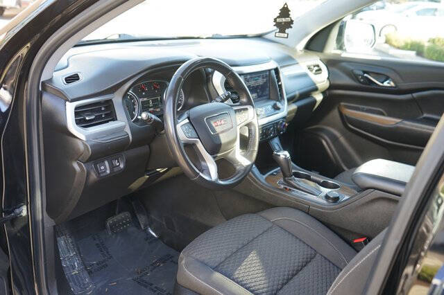 2019 GMC Acadia SLE-2