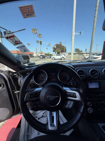 2020 Ford Mustang EcoBoost
