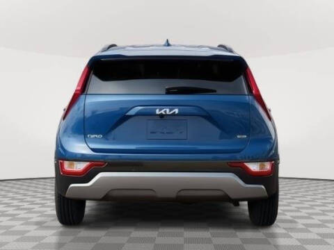 2025 Kia Niro SX