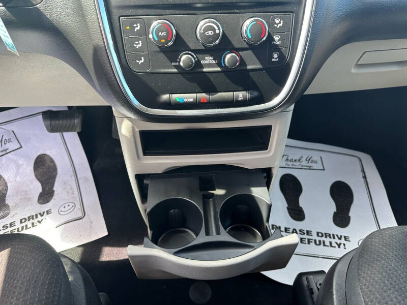 2017 Dodge Grand Caravan SE Plus