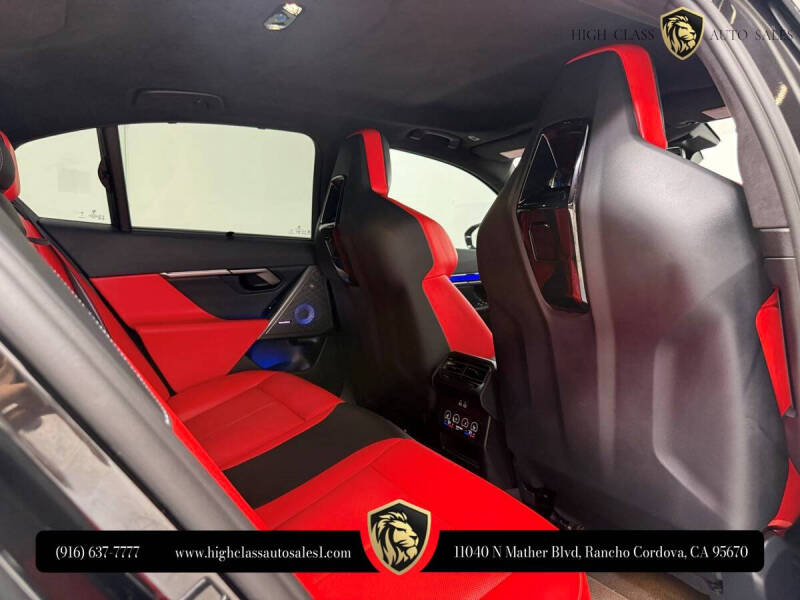 2025 BMW M5