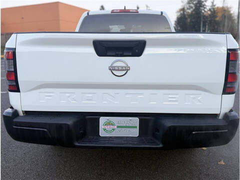 2024 Nissan Frontier