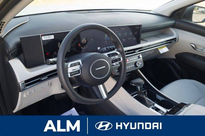 2026 Hyundai Tucson Hybrid SE
