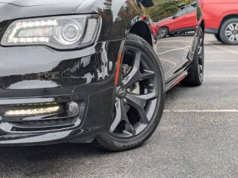 2023 Chrysler 300 S V8