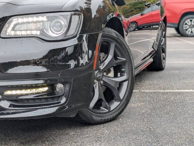 2023 Chrysler 300 S V8