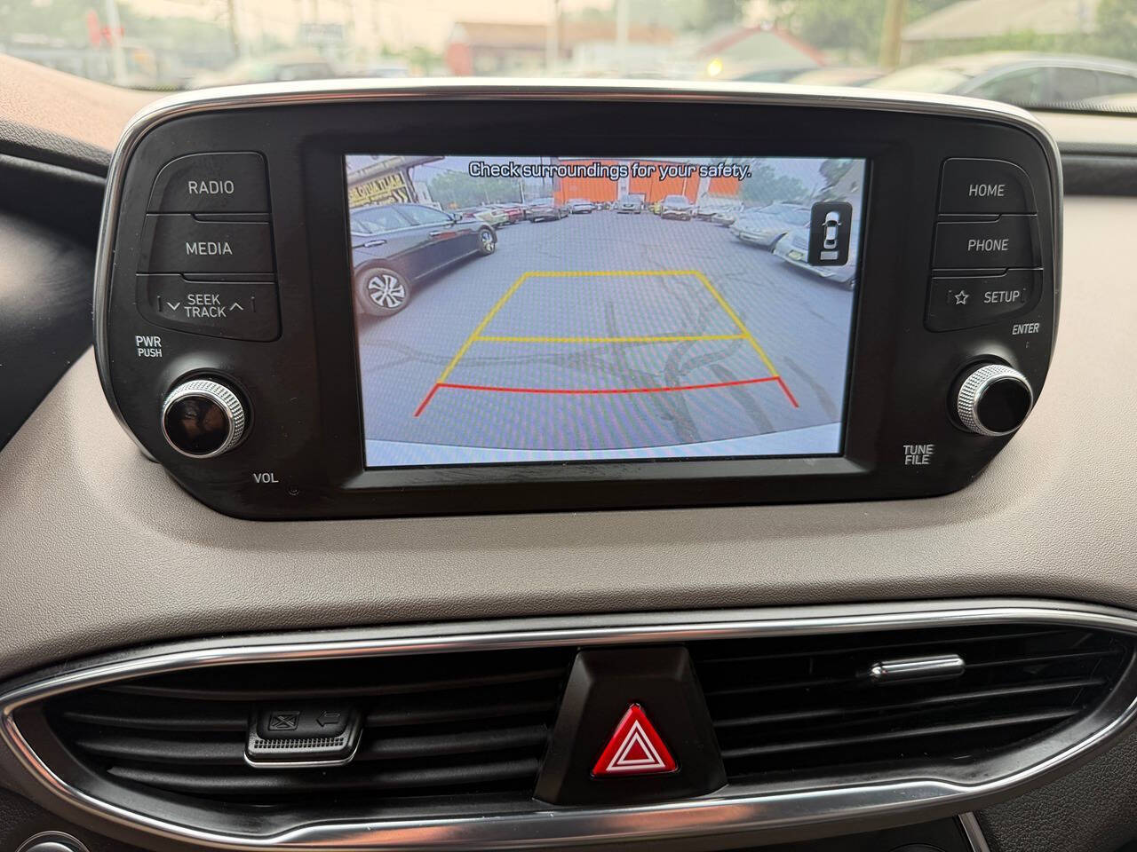 2020 Hyundai Santa Fe 9