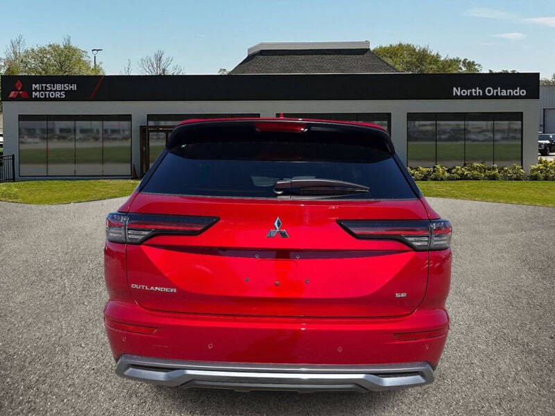 2026 Mitsubishi Outlander SE