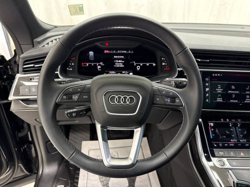 2025 Audi Q8 quattro Premium Plus 55 TFSI
