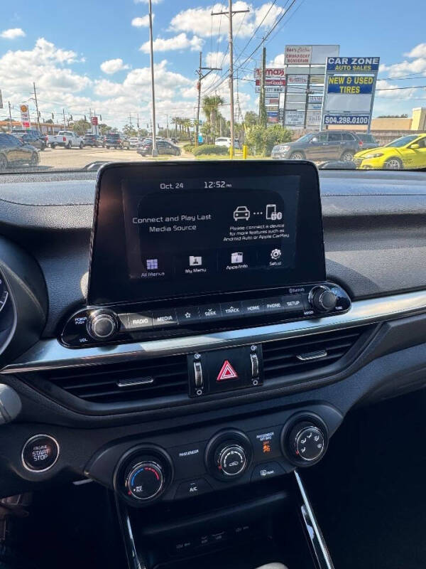 2020 Kia Forte GT Line