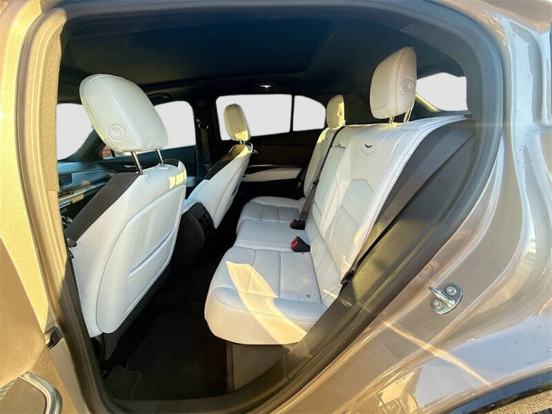 2024 Cadillac XT4 Sport