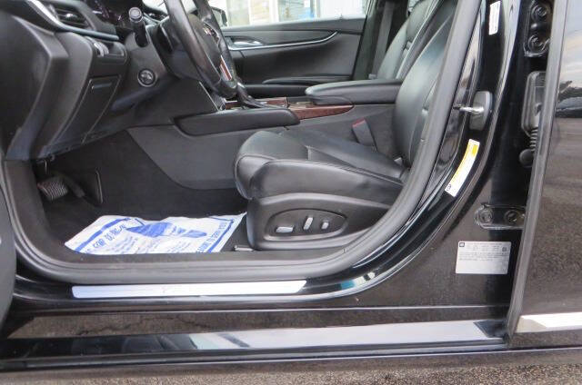 2017 Cadillac XTS Pro Livery