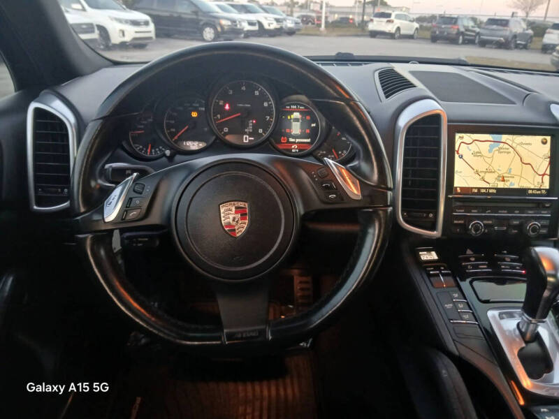 2011 Porsche Cayenne Tiptronic