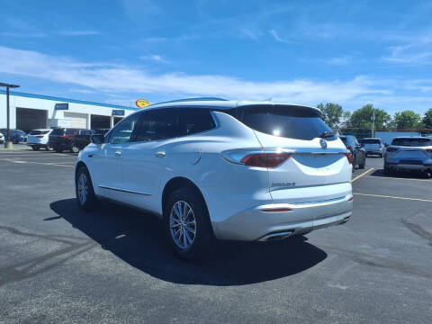 2023 Buick Enclave Essence