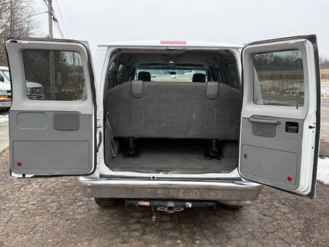 2009 Ford E-Series E-350 SD XL