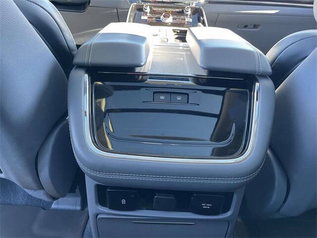 2023 Lincoln Navigator L Black Label