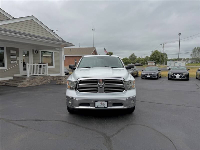 2017 RAM 1500 SLT