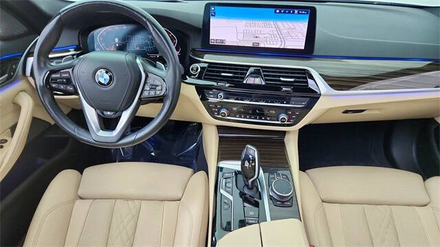 2021 BMW 5 Series 530i
