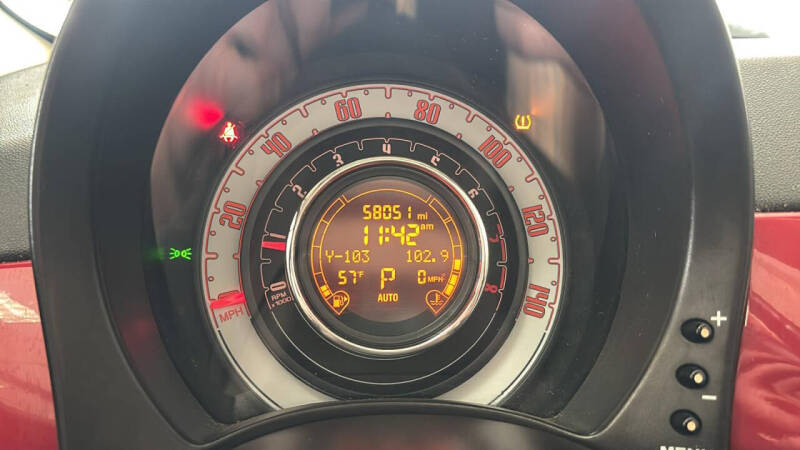 2012 FIAT 500c Lounge