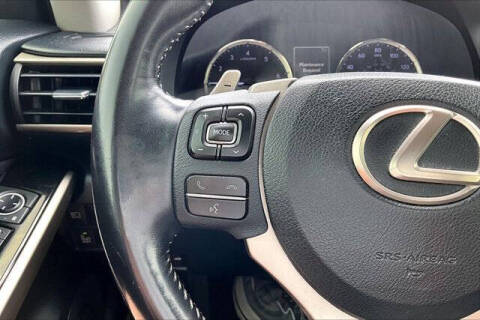 2017 Lexus IS 300