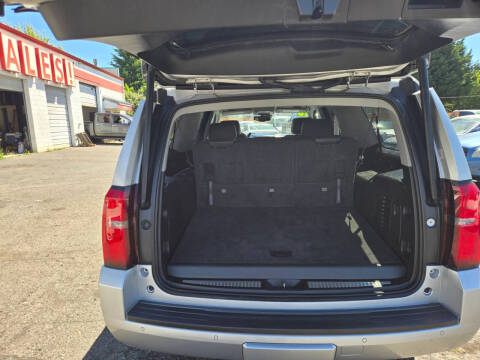 2016 Chevrolet Suburban LT