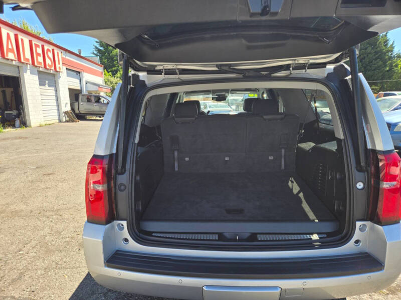 2016 Chevrolet Suburban LT