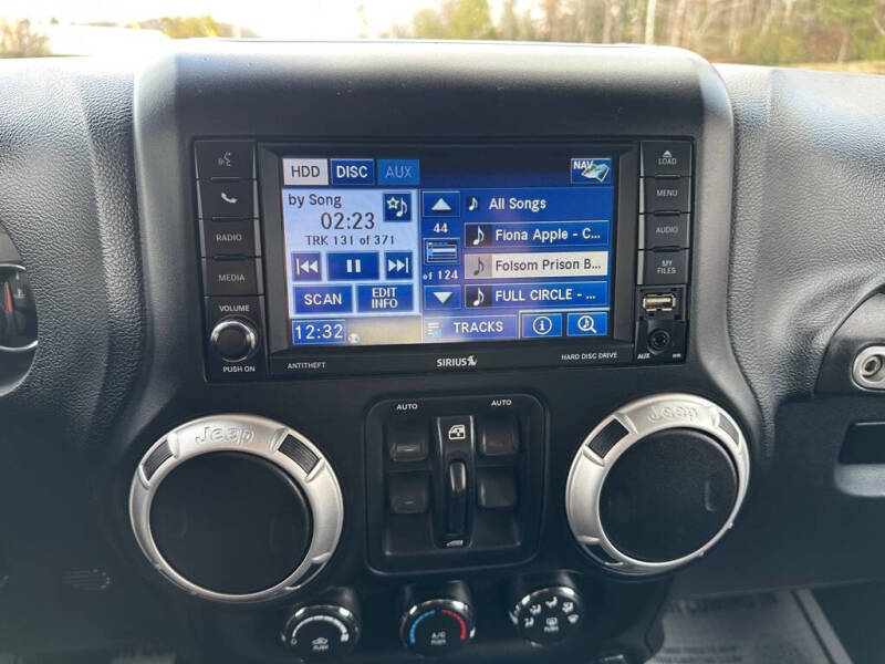 2012 Jeep Wrangler Unlimited Sahara