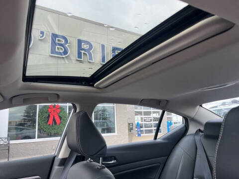 2023 Nissan Altima 2.5 SL