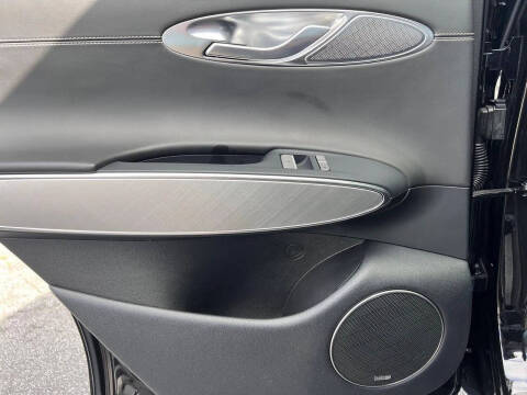 2023 Genesis Electrified GV70