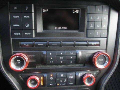 2017 Ford Mustang V6