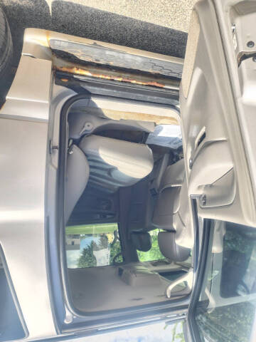 2004 GMC Yukon XL Denali