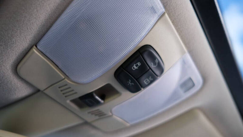 1998 Mercedes-Benz E-Class E 320