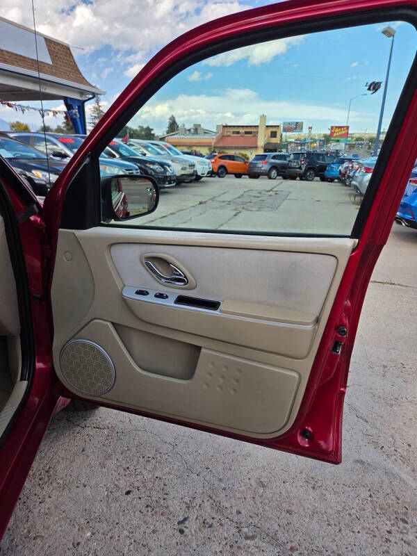 2005 Mercury Mariner