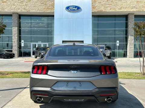 2025 Ford Mustang