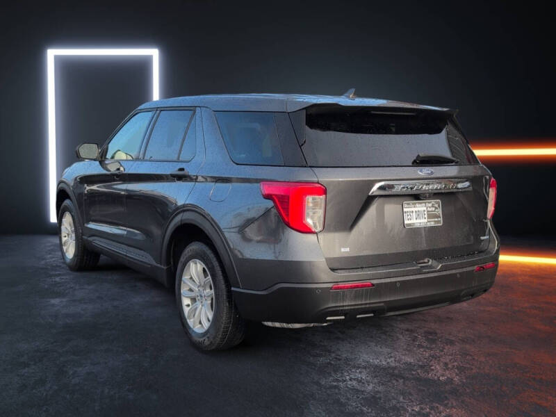 2020 Ford Explorer