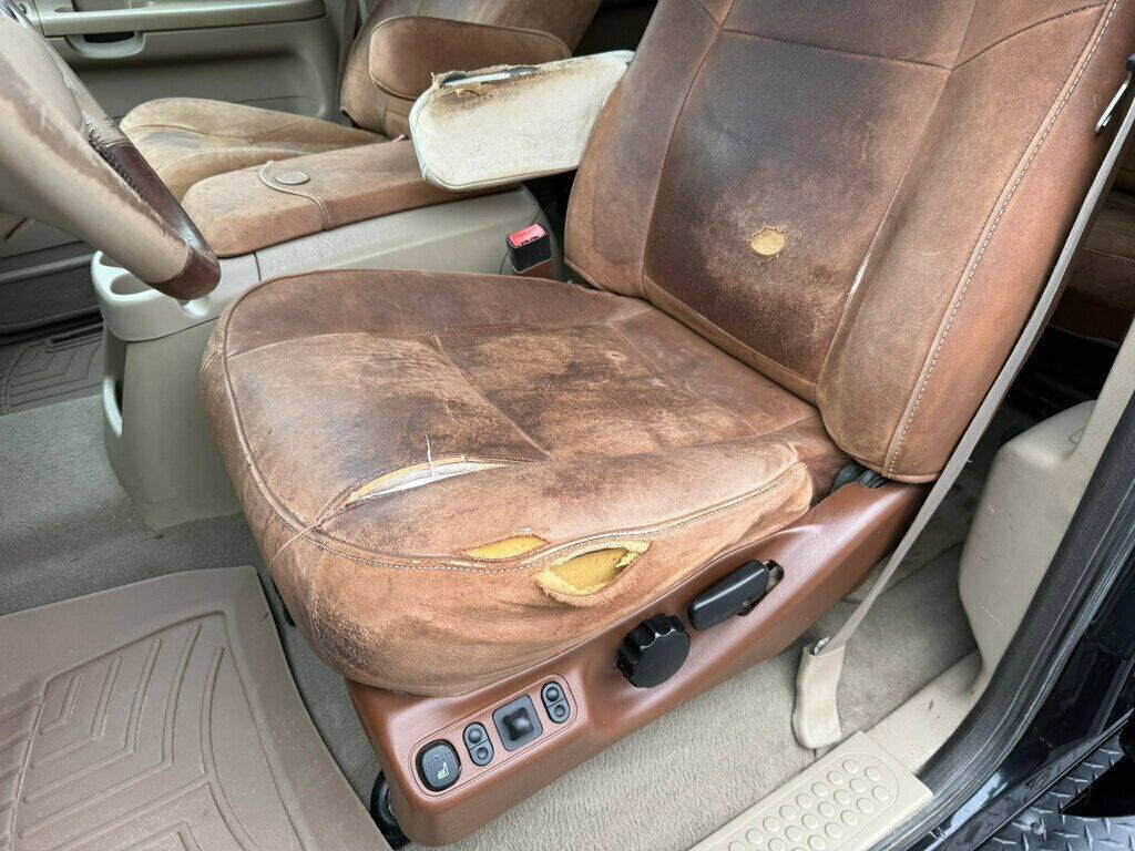 2005 Ford F-350 Super Duty 22