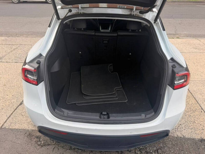 2021 Tesla Model Y Standard Range