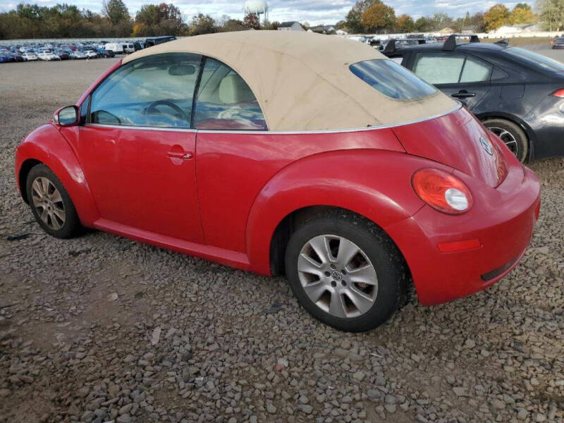 2010 Volkswagen New Beetle Convertible