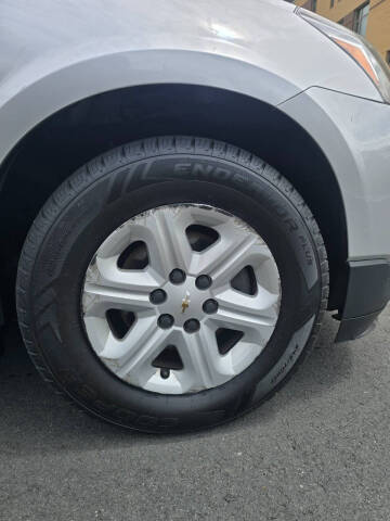 2013 Chevrolet Traverse LS