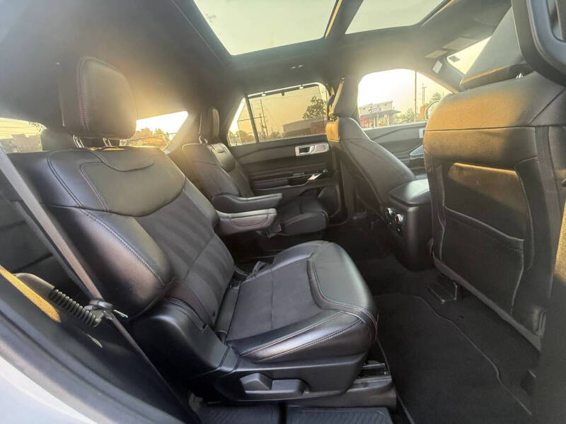 2023 Ford Explorer ST