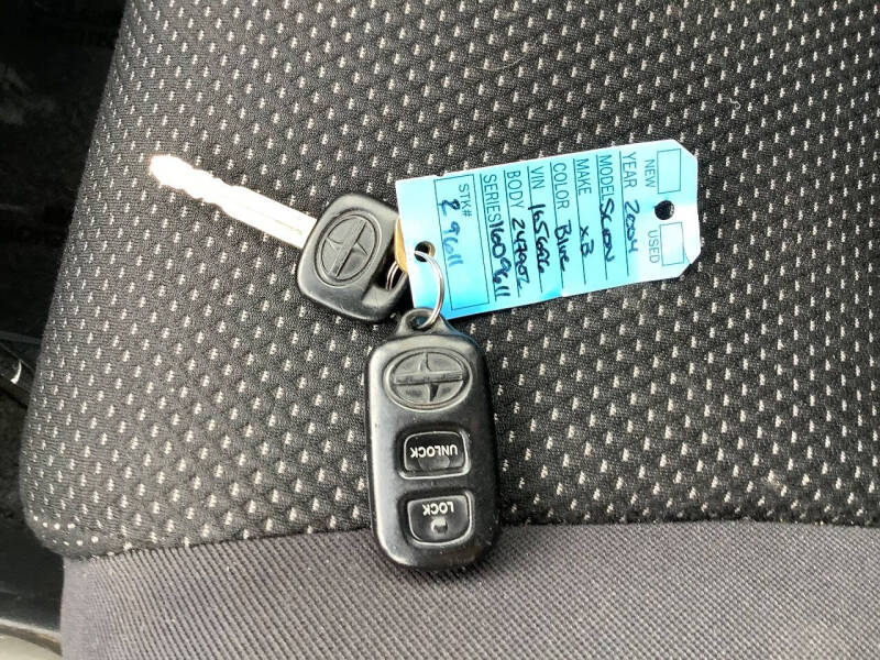 2004 Scion xB