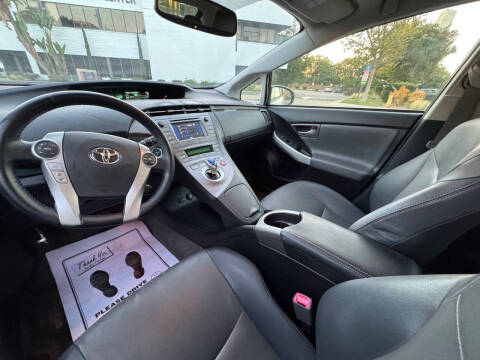 2012 Toyota Prius Five