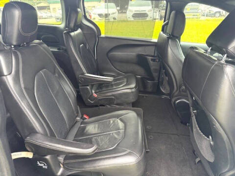 2018 Chrysler Pacifica Touring L