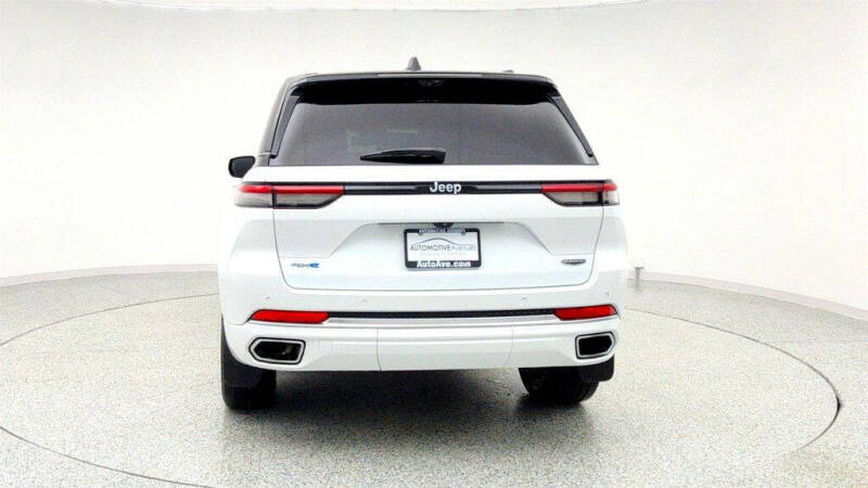 2022 Jeep Grand Cherokee