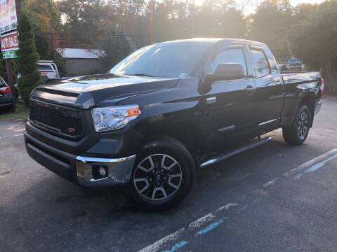 2017 Toyota Tundra for sale at Central Jersey Auto Trading in Jackson NJ